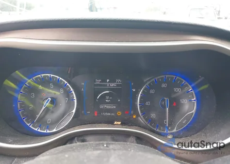 2017 Chrysler Pacifica Touring из США, поврежденный, VIN 2C4RC1DG1HR804935